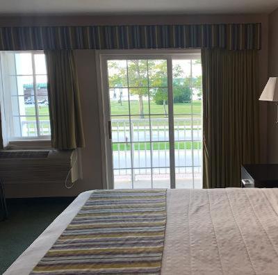 Parkside Inn Bridgeview Mackinaw City Eksteriør bilde